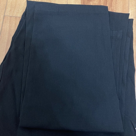 Lululemon Men Commission Pant Slim 34 x 32 Slim Fit Black Grid Patterned NWT - Picture 9 of 10